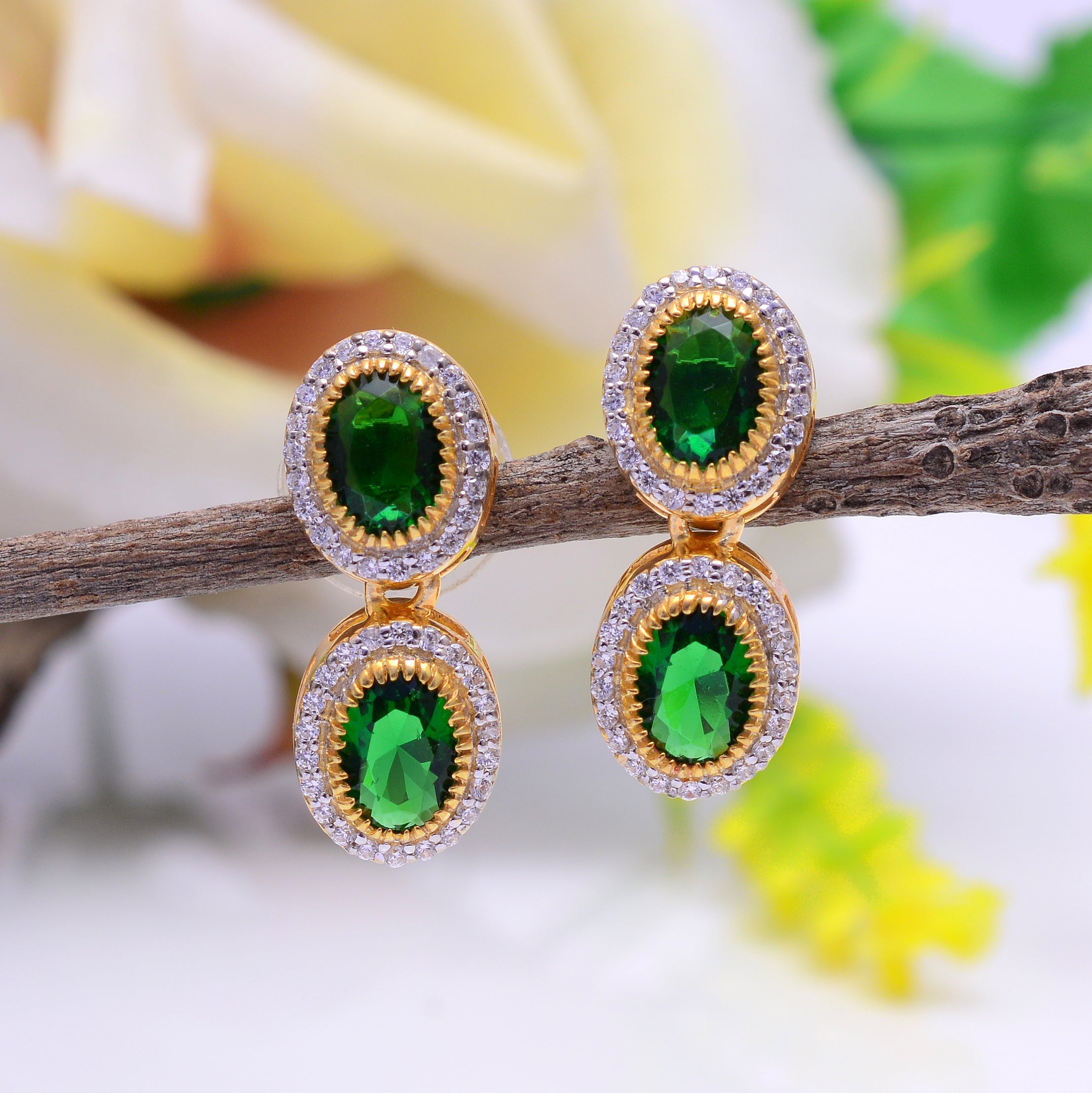 925 Silver Elegant Emerald Green Oval Halo Stud Earrings for Women | Gold Plated CZ Statement Earrings