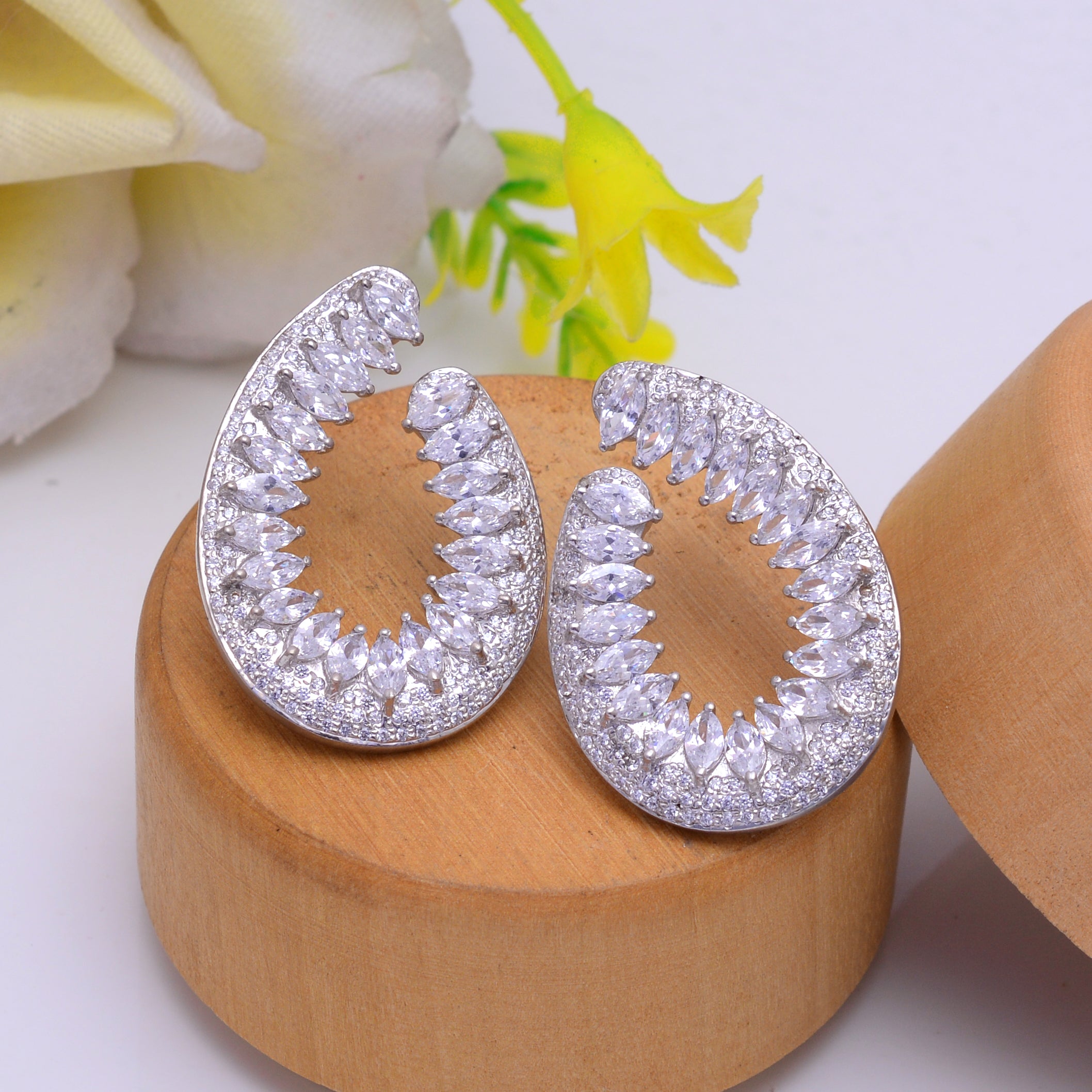 925 Sterling Silver Pear Shape Halo Drop Earrings for Women | Marquise Cut Cubic Zirconia Statement Earrings | Luxury Bridal & Party Jewelry | Women's Earrings