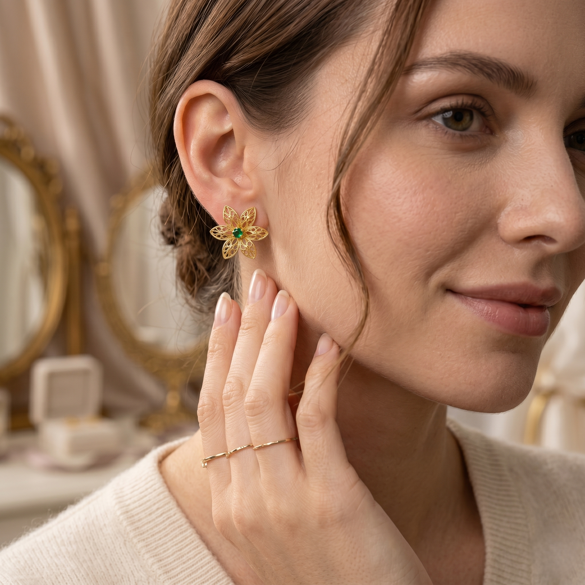Emerald Flower Stud Earrings for Women 925 Sterling Silver Gold Plated Handmade Floral Filigree Earrings Green Gemstone Jewelry Gift for Her Everyday Wear Luxury Designer Earrings, Natural Emerald Gemstone Stud Earrings, Romantic jewelry